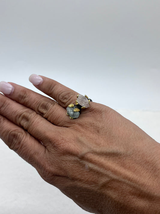 Anillo de diseño fino plata 925-ennegrecido-oro de 14 quilates aquamarine y Cuarzo Rosa en Bruto