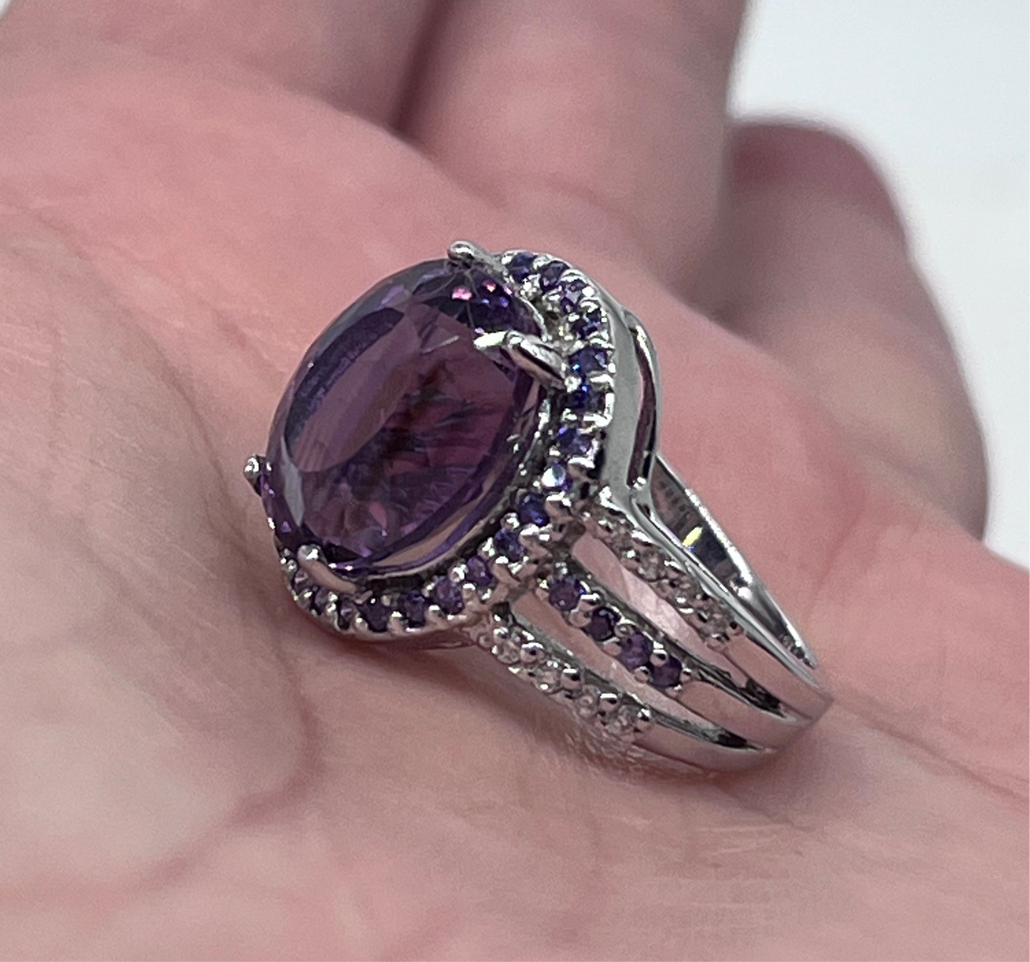 Amatista Morada Gotica