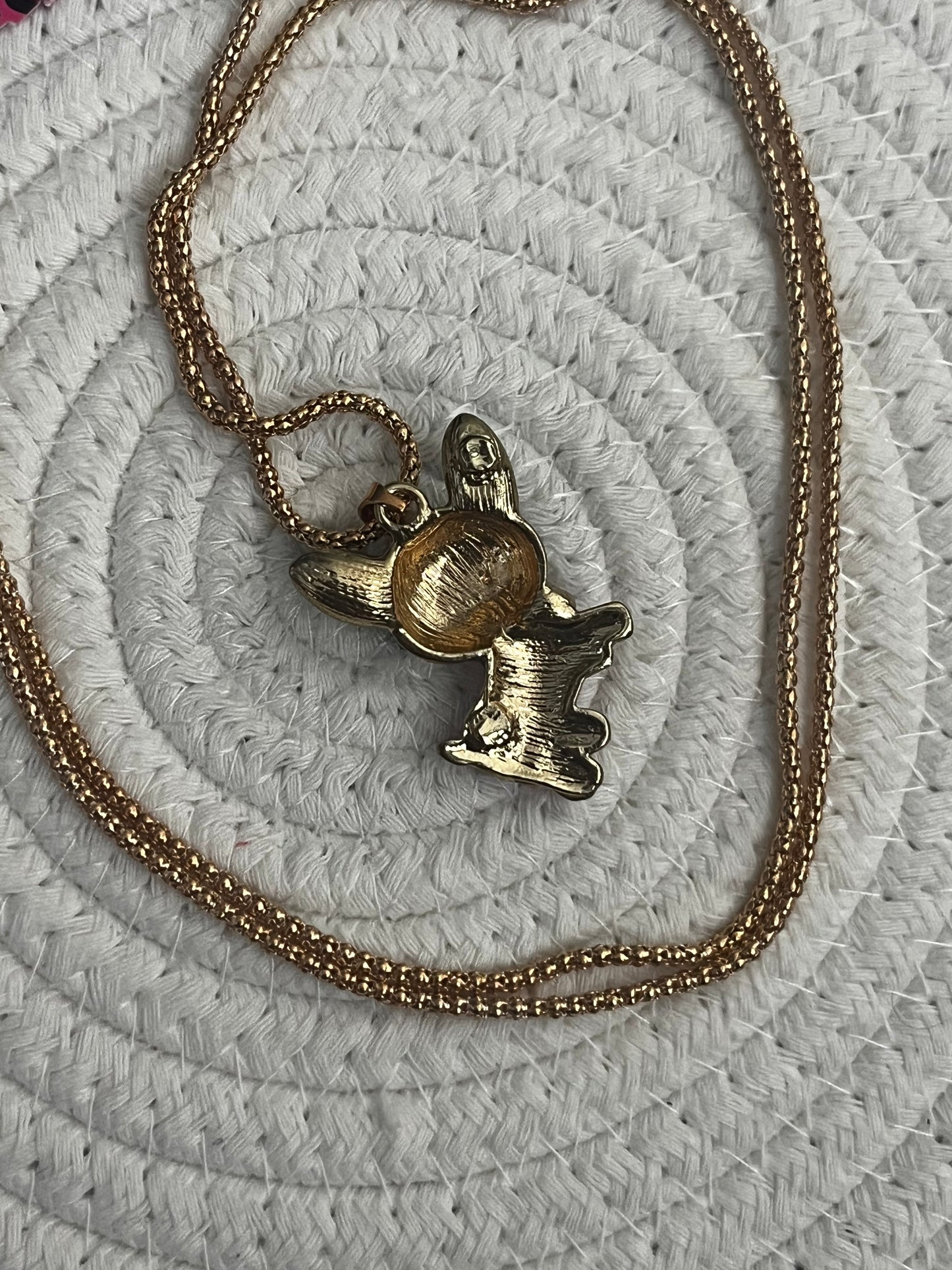 Necklace Betsey Johnson Stile 2 Pink Chihuahua, collar chihuahua, colgante chihuahua 71 cm largo