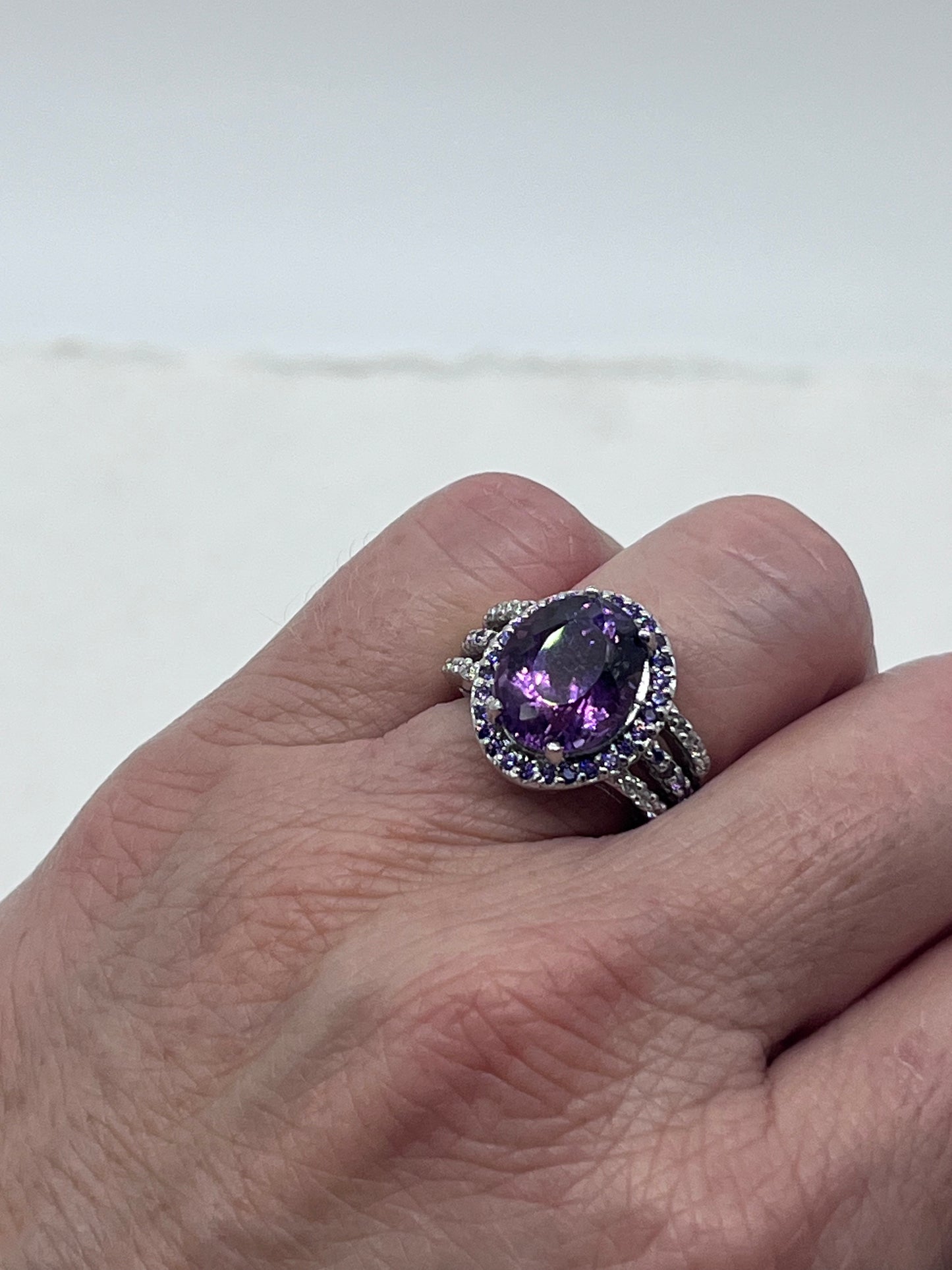 Amatista Morada Gotica