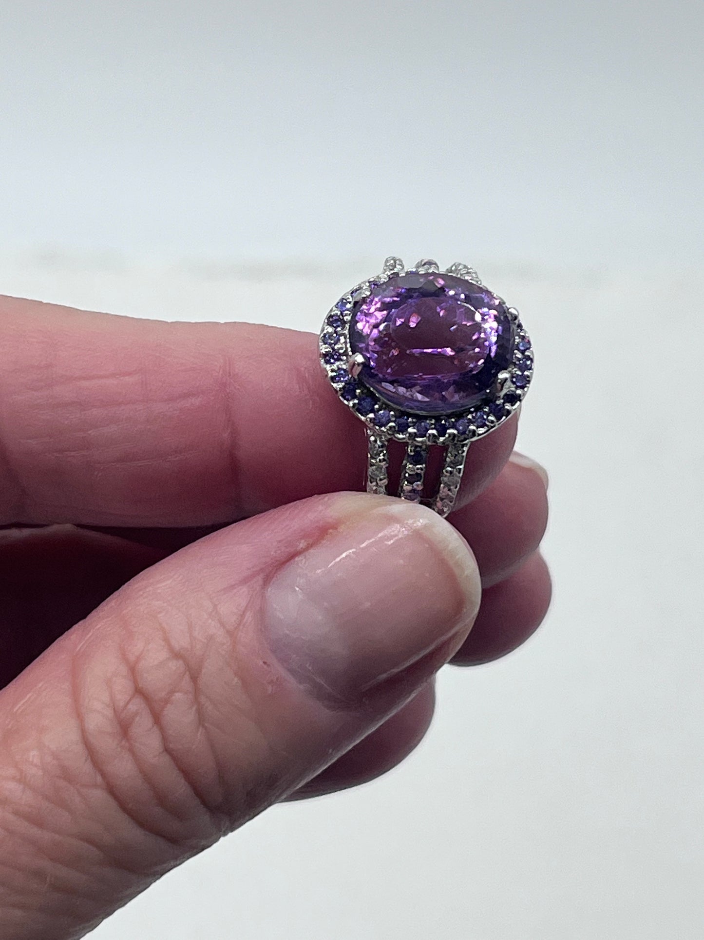 Amatista Morada Gotica