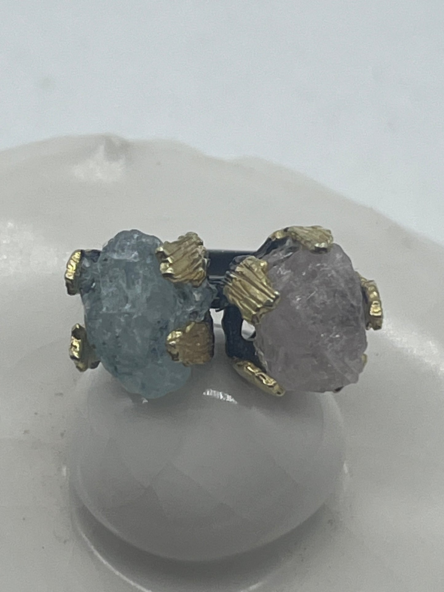 Anillo de diseño fino plata 925-ennegrecido-oro de 14 quilates aquamarine y Cuarzo Rosa en Bruto